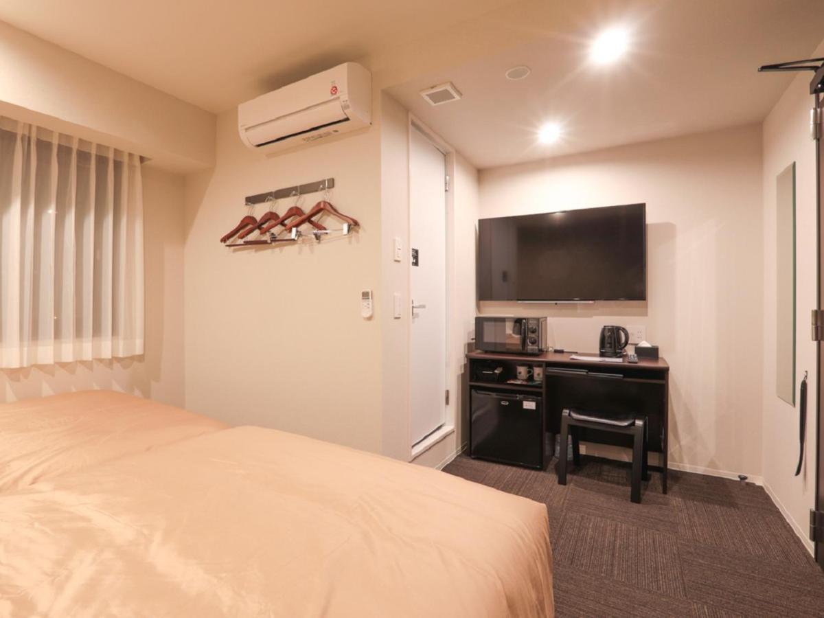 Hotel Livemax Shinyokohama Yokohama  Exteriör bild